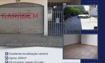 Imagem: Casa no centro de Três Rios, próxima a