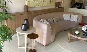 Imagem 2: Apt três quartos ( sendo Suite )/ 133 m2/ 2Vagas