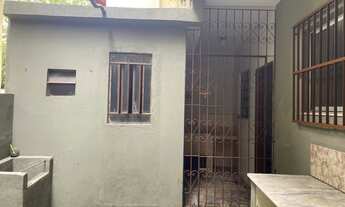 Imagem 4: Casa Triplex para venda. Possui 263 metros quadrados com 4 quartos em Paul - Vila Velha