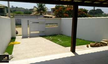 Imagem 2: Vendo casa com 02 quartos sendo 01 suíte, toda fino acabamento, churrasqueira