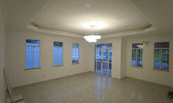 Imagem: Linda Casa no Cj. Aquariquara