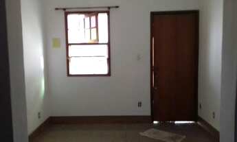 Imagem 3: Casa para Venda em Rio de Janeiro, Ramos, 2 dormitórios, 1 suíte, 2 banheiros