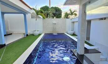 Imagem: Bela casa medindo 230m², 3 suítes e piscina