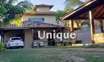 Imagem: Casa com 4 dormitórios à venda, 220 m²