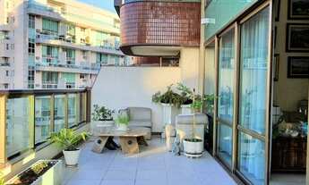 Imagem 6: Apartamento para venda possui 239 metros quadrados com 4 quartos