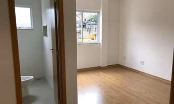 Imagem 7: Cobertura para Venda em Petrópolis, Bingen, 2 dormitórios, 1 suíte, 2 banheiros, 2 vagas