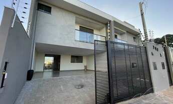 Imagem: Sobrado 173,00 m² de Construção Vila