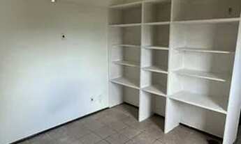 Imagem 5: Apartamento para aluguel possui 80 metros quadrados com 2 quartos em Ponta D'Areia