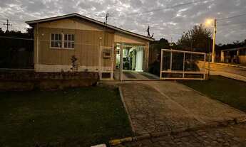 Imagem 3: Casa de madezate/ de esquina