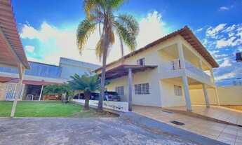 Imagem 5: Sobrado de 500mt² construídos e 800mt² total em condomínio fechado em Arniqueiras