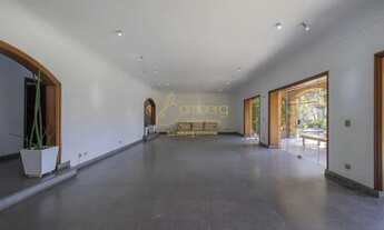 Imagem 2: Linda residência em localização privilegiada