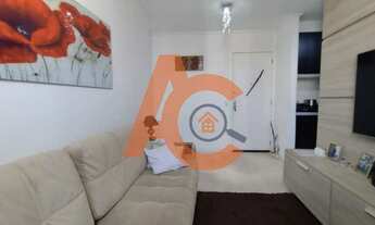 Imagem 2: Apartamento reformado com dois quartos, garagem e semimobiliado