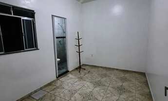 Imagem 6: Aluga-se uma casa