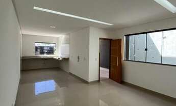 Imagem 2: Casa para venda possui 117 metros quadrados com 3 quartos em Setor Três Marias - Goiânia