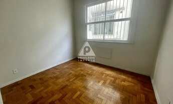 Imagem 6: 2 quartos em prédio com elevador no Bairro Peixoto