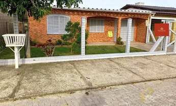 Imagem 2: Casa e Sobrado de 3 dormitórios à Venda - Xangri-lá