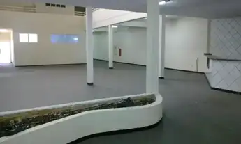 Imagem 5: Prédio Comercial para aluguel tem 1260 m² com 14 salas no Bairro Martins em Uberlândia - M