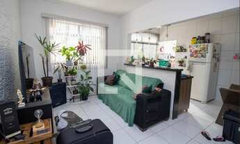 Imagem: Casa para Aluguel - Centenário, 2 Quartos