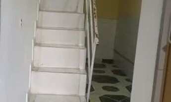 Imagem 7: Aluga se casa no horizonte azul