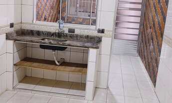 Imagem 3: Casa 4 cômodos Casa com 2 dormitórios