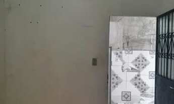 Imagem: Alugo quarto para solteiro