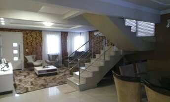 Imagem 3: Casa com 3 dormitórios para alugar, 252 m² - Água Verde - Blumenau/SC