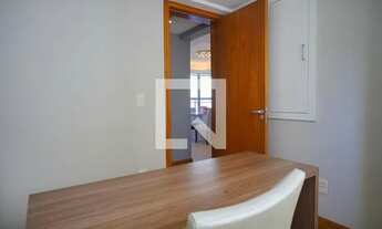 Imagem 7: Apartamento para Aluguel - Três Figueiras, 3 Quartos, 135 m2