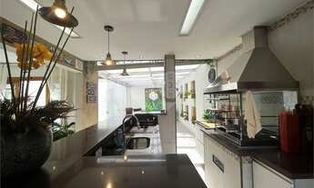 Imagem 6: Casa Maravilhosa no Horto florestal!