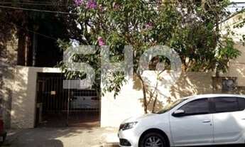 Imagem: Terreno com 470 m², localizado na R Angaturama