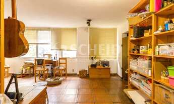 Imagem 5: Ótimo apartamento triplex , excelente localização, com armários embutidos nos dormitórios