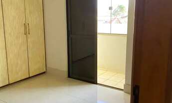 Imagem 3: Bueno Sobrado com 4 Quarto(s) e 3 banheiro(s) à Venda, 230.00 por R$ 850000.00 no setor Se