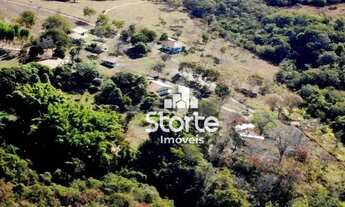 Imagem 2: Fazenda à venda de PORTEIRA FECHADA, 6 alqueires por R$ 4.500.000 - Zona Rural - Catalão/G