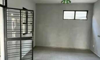 Imagem 5: Casa à Venda no Setor Coimbra Espaço, Conforto e Construção Sólida