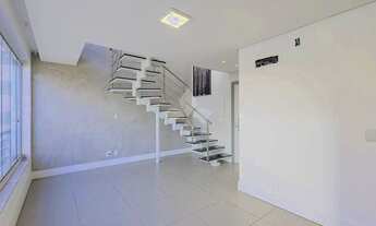 Imagem 7: Apartamento duplex semimobiliado com 56m², 1 dormitório e 1 vaga no Bairro Auxiliadora