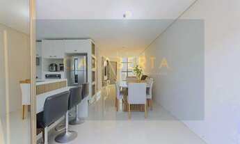 Imagem 5: Sobrado dos Sonhos à Venda no Bairro Alto, fachada de vidro, planta bem distribuída , com