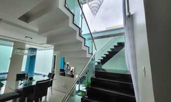 Imagem 4: Alugo belíssima casa com 3 suites, 100% mobiliada