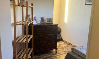 Imagem 7: Alugo quarto para elas!