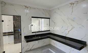 Imagem 6: Casa de 3 Quartos sendo 1 suíte em acabamento Premium no Setor Vila Maria