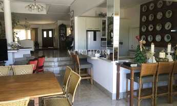 Imagem 4: Casa à venda por R$2.600.000,00 ou locação por R$13.500,00 no condomínio Morada Imperial