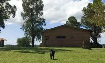 Imagem 7: Velleda oferece belo sítio dos sonhos! 4 hectares com frente para a lagoa, em Águas Claras