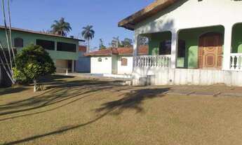 Imagem 2: Chaçará a venda com 3 casas no terreno de 2.179,61 m ² com 8 quartos e 4 suítes, Centro de