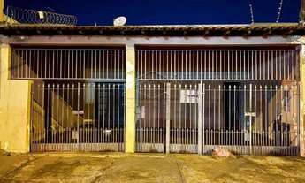 Imagem: CASA - 03 DORMITÓRIOS - 1 SUÍTE - VISTA