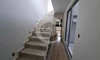 Imagem: Sobrado com 2 suites, 2 lavabos, 02 vagas