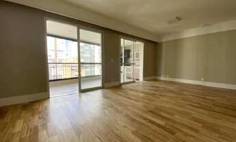 Imagem 5: Apartamento para aluguel possui 170 metros quadrados com 3 quartos