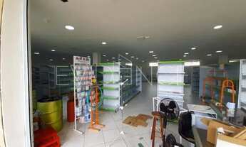 Imagem 3: Prédio comercial em São Miguel