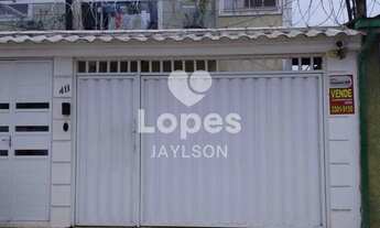 Imagem: Casa de Vila-À VENDA-Irajá-Rio de Janeiro-RJ