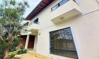 Imagem 3: Belíssima casa com 4 quartos, sendo 1 suíte no condomínio Alto dos Pinheiros, no São Pedro