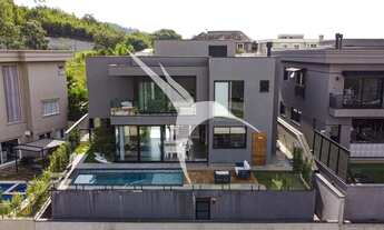 Imagem 6: SANTANA DE PARNAIBA - Casa Padrão - Alphaville