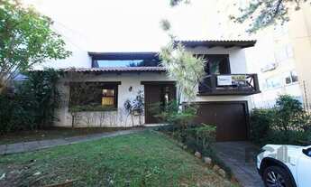 Imagem 2: Excelente Casa para Alugar no Bairro Boa Vista com 3 Suítes na Avenida Alvarenga com 273m