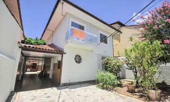 Imagem 6: Casa de Condomínio com 4 Quartos à venda, 225m² - R$ 1.099.000